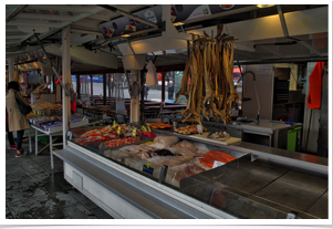 Wonderful fish market in the harbor area.